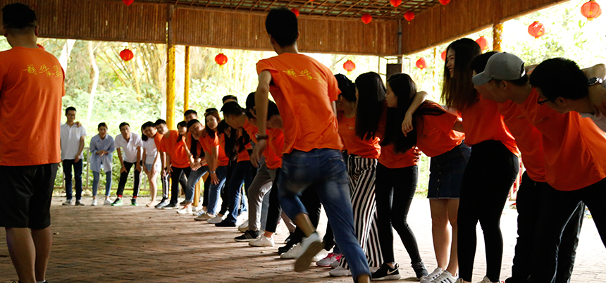 秀美人間四月天、享美食、賞美景、拼業(yè)績(jī)、我們是歡樂思億歐人